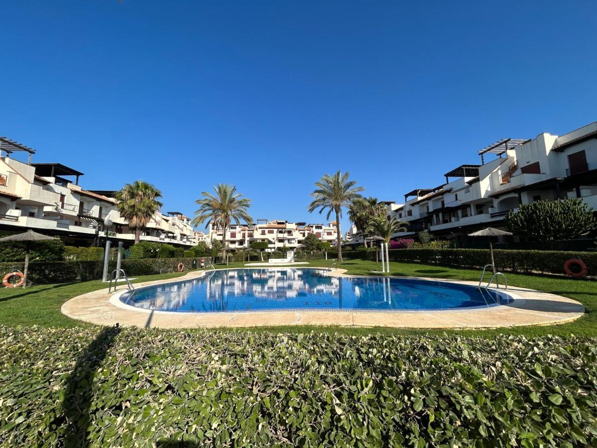 Atico Junto Al Mar,Acceso Directo A La Playa,Jardines De Nuevo Vera,Wifi ภายนอก รูปภาพ